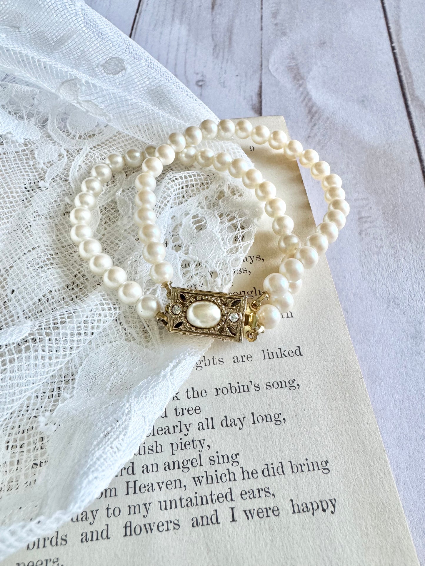 Brooklyn Vintage Pearl Bracelet