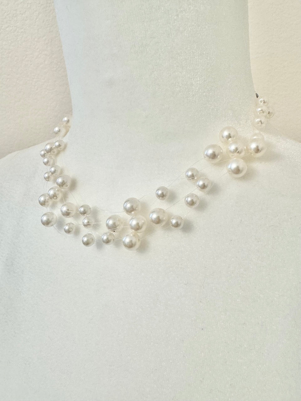 Illusion Pearl Choker Necklace