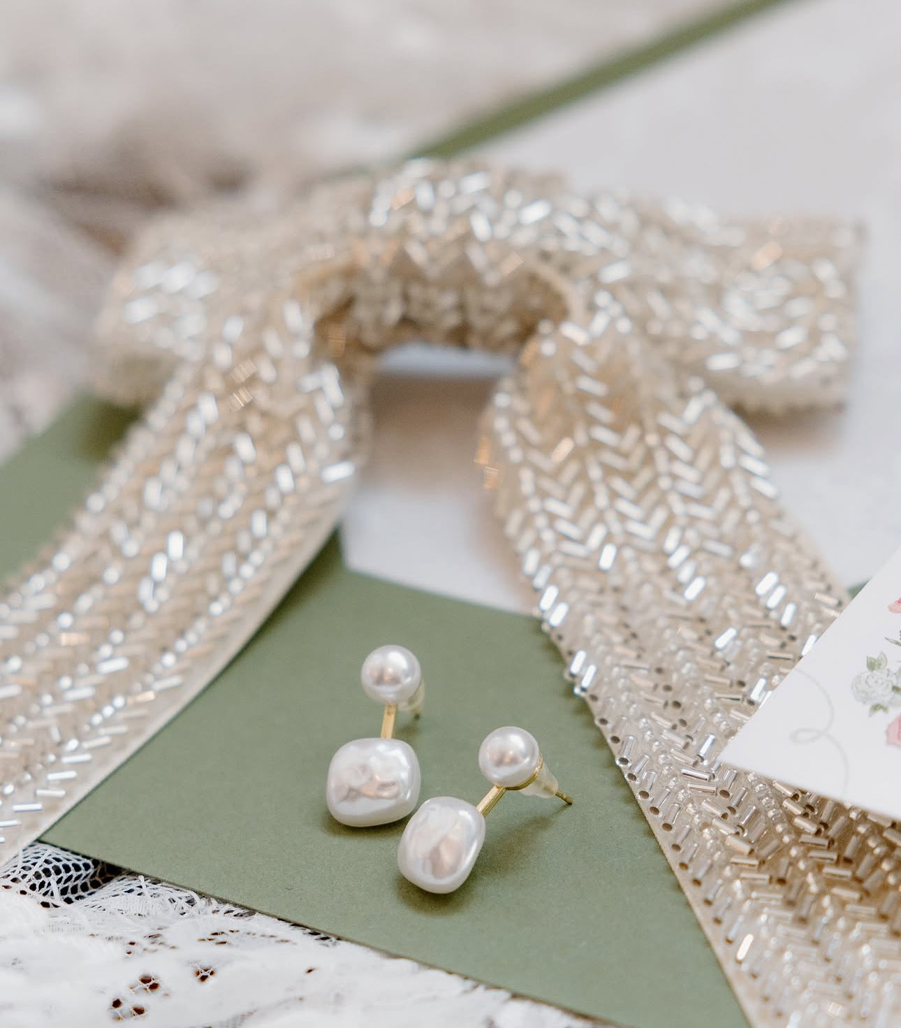 Wren Natural Pearl Earrings