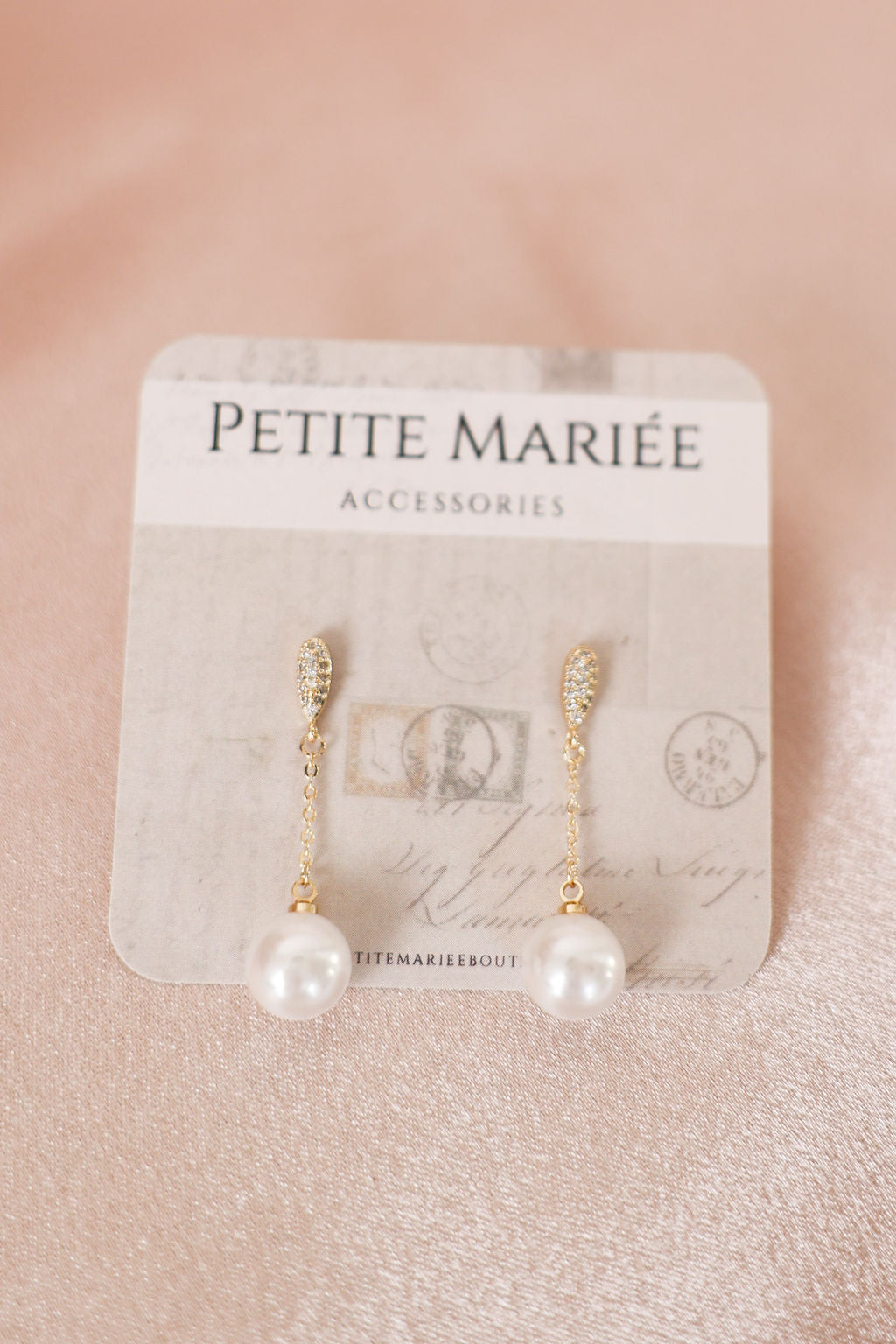Simple Pearl Wedding Earring