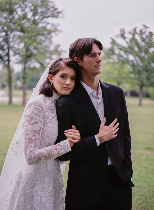A Modern 1990s Inspired Wedding