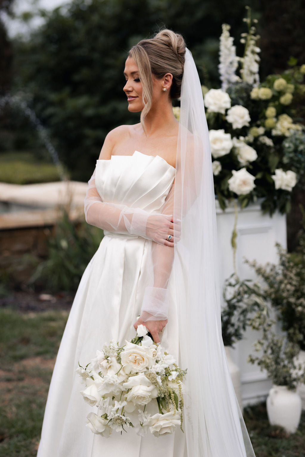 Minimalist Tulle Wedding Veil