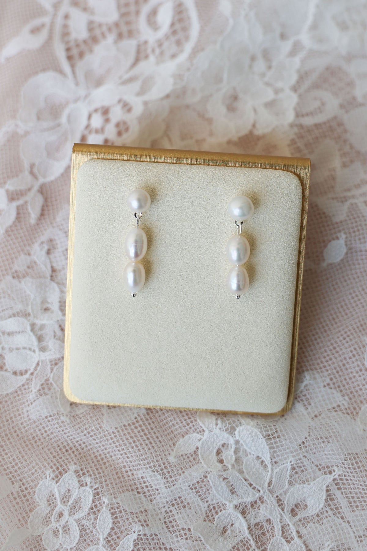 Pearl and Silver Earrings for Wedding