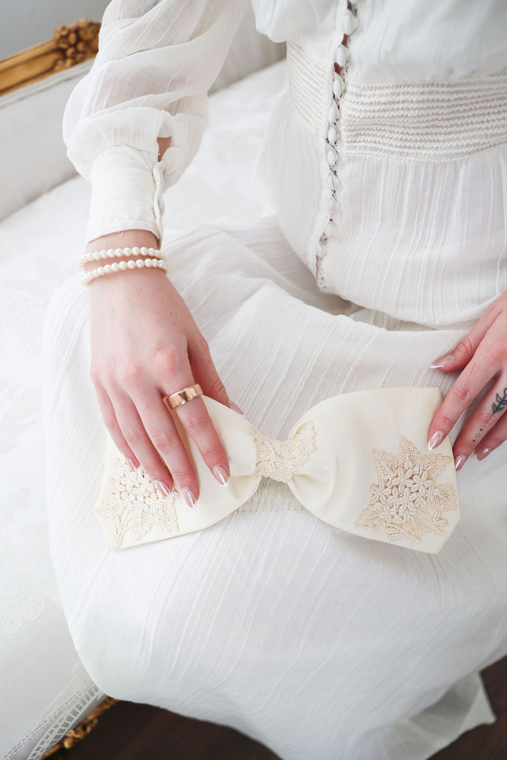 Vintage Bridal Hair Bow