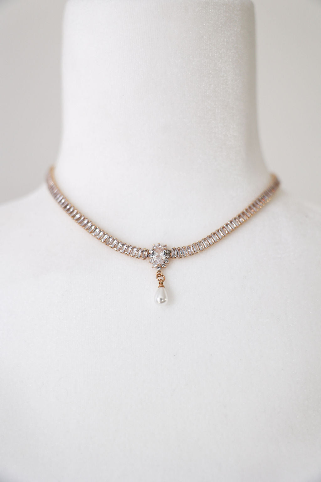 Crystal Pearl Wedding Necklace for Brides