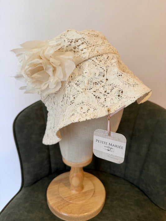 Vintage Crochet Cloche Hat